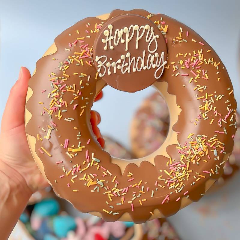 Personalised 1KG Giant Chocolate Smash Doughnut